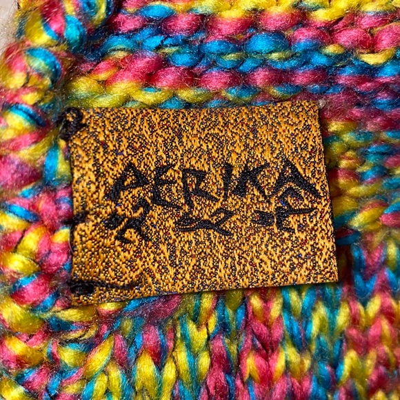 Perika Scarf - Picture 3 of 4